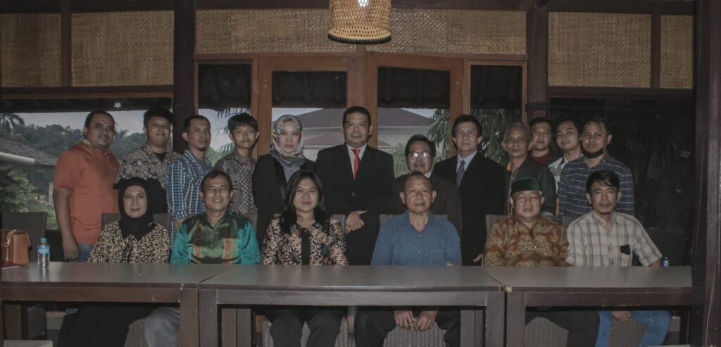 Komisaris dan Direksi